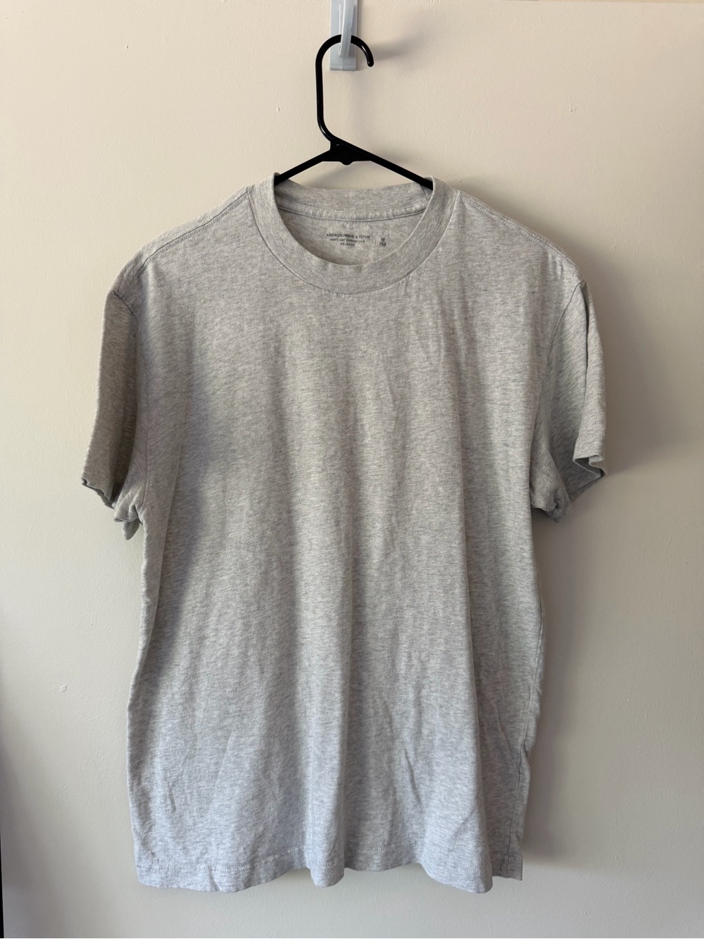 Abercrombie & Fitch Heather Gray Short Sleeve Crewneck Tee